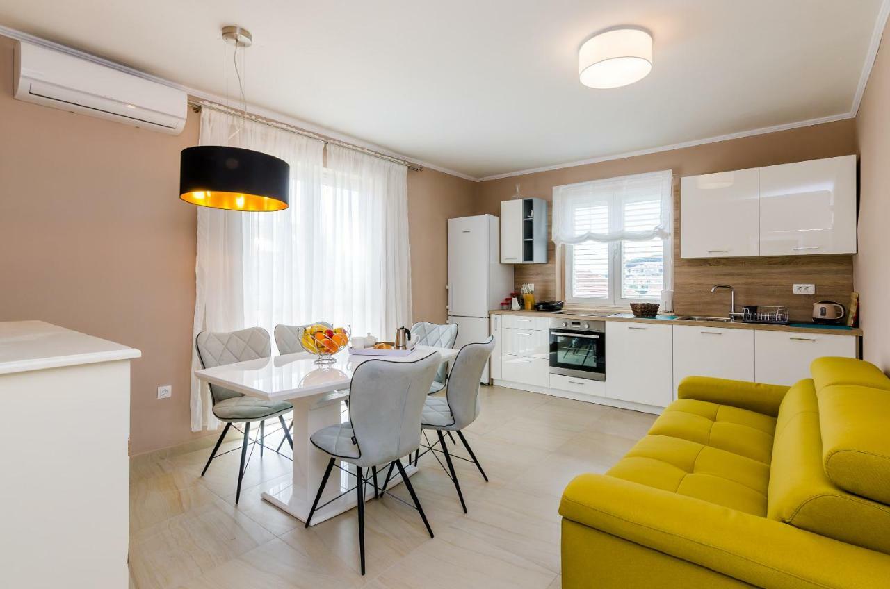 Jelena Apartamento *